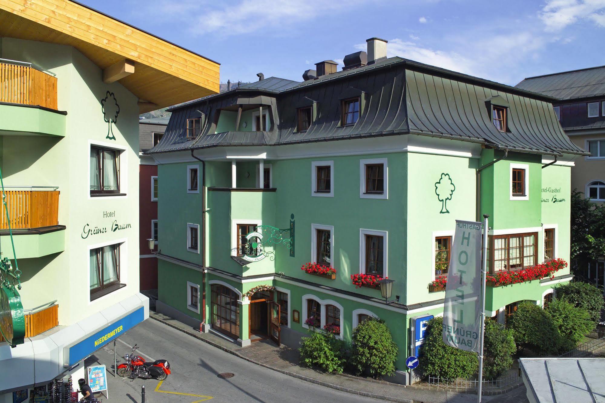 Hotel Gruner Baum Zell am See Zewnętrze zdjęcie